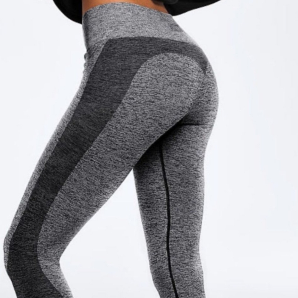 PINK Victoria Secret Seamless